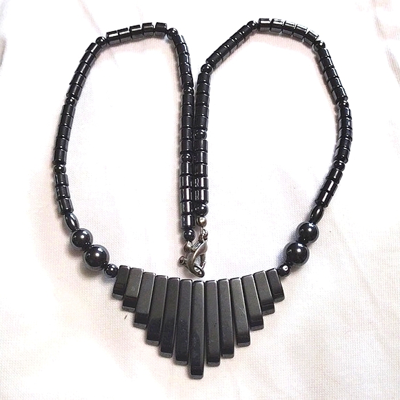 Hematite necklaces - Picture 4 of 6